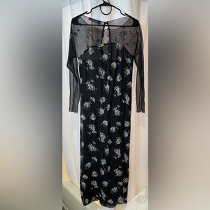 AMULETI woman’s dress. Size 6